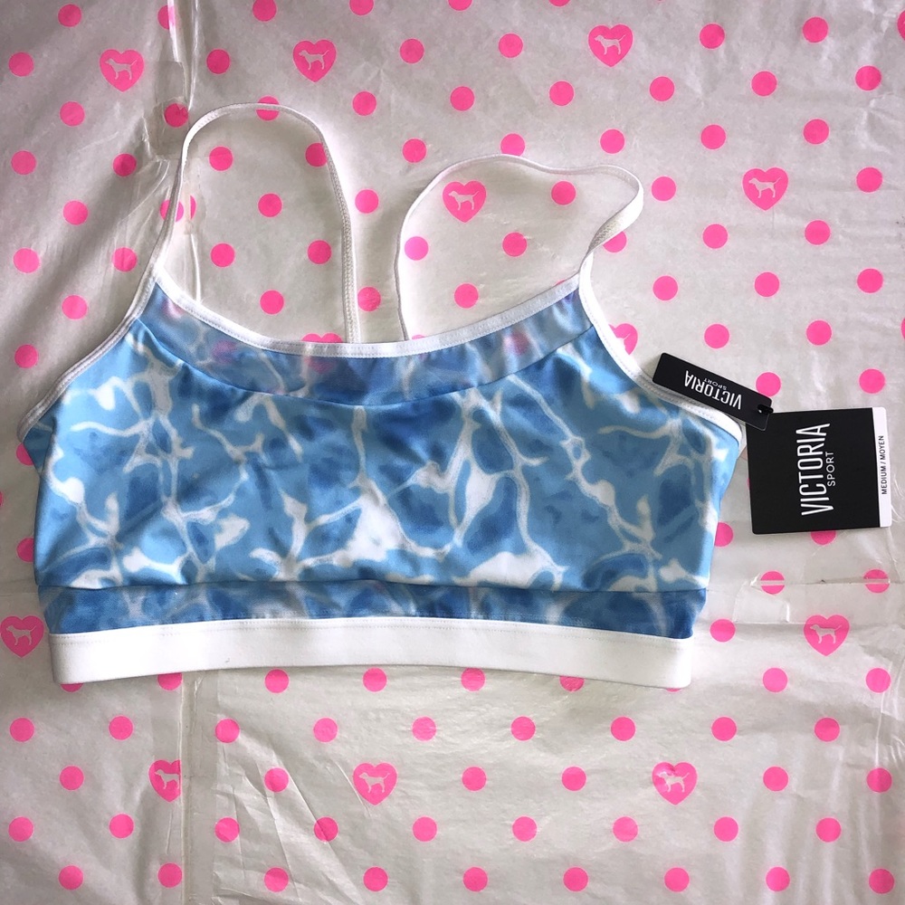 Victoria’s Secret Sport Bra Size Medium